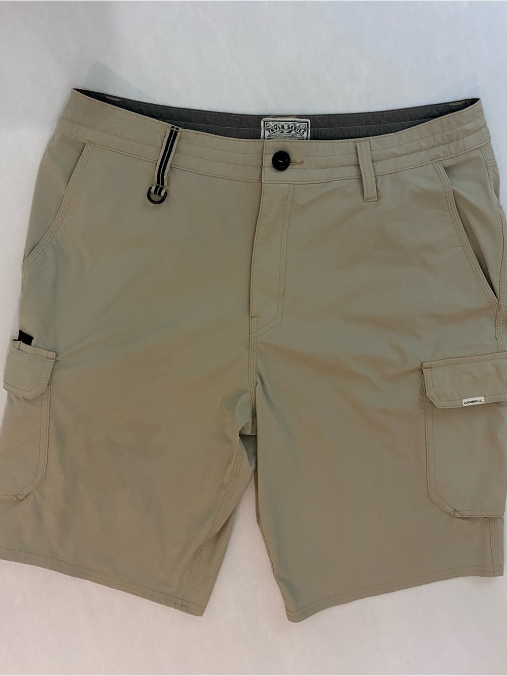 O’Neill TRVLR Series Men’s Cargo Shorts Size 32 Khaki Lightweight Travel Pockets